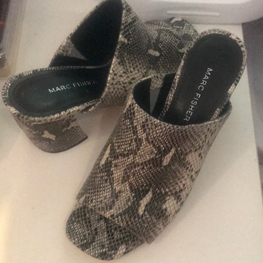 Sandals mules